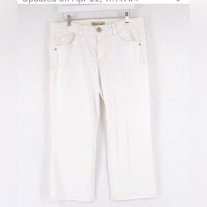 White cropped democracy jeans